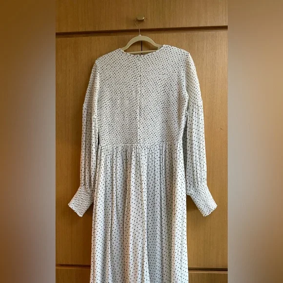 Ganni White and Black “Rometty” Polka Dot Dress, size 42/8 - Picture 9 of 13